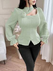 Modelyn Damen Einfarbiges Langarm-Hemd mit Cut Out strukturierter Textur und 3D Blumen Dekor - Grün - Übersicht 5