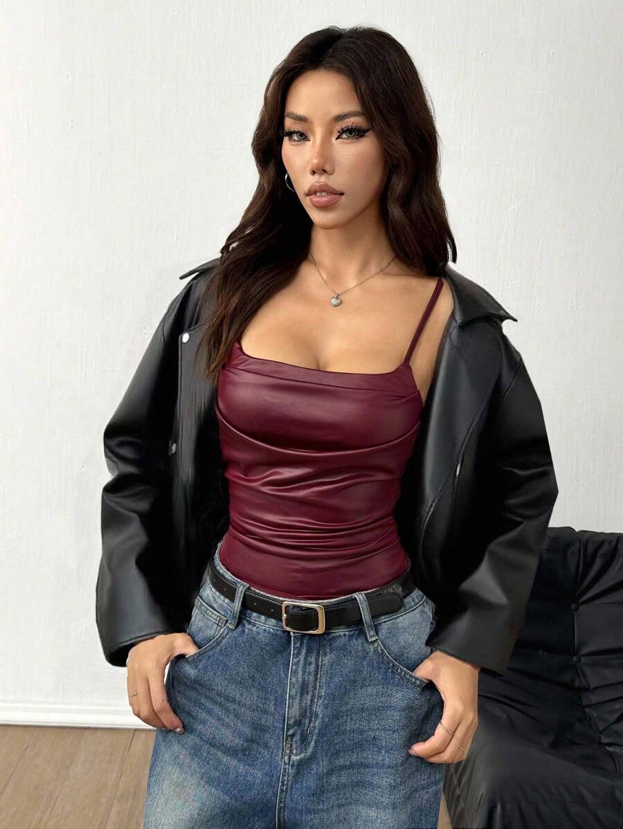 Chiquease 性感简约高弹力 PU 吊带背心，氨纶深红色细肩带吊带背心