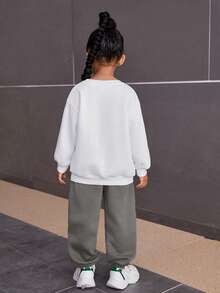 SHEIN Conjunto deportivo casual de sudadera con estampado gráfico y pantalones para niña - Gris - Ver 2