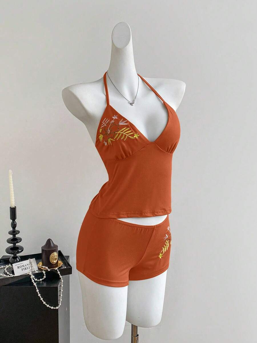 SHEIN Unity 女士棕色花卉刺绣复古 Y2K 紧身舒适海滩度假泳衣套装、细肩带 V 领吊带背心和性感短裤 - 薑色 - 查看 1