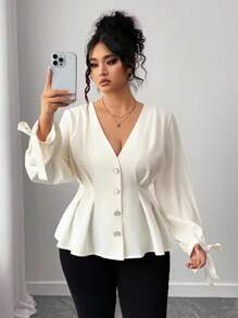 Elenzga 加大码时尚腰部收紧喇叭下摆优雅浅色纽扣设计衬衫 - 杏色 - 查看 6