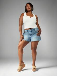 MISSGUIDED PLUS Quần short denim cỡ lớn cạp vừa, gấu thô, dài đến giữa đùi, quần jean cotton rách, mặc đi biển cuối tuần, mặc trong lễ hội mùa hè, mặc khi đi nghỉ cuối tuần - Rửa nhẹ - Xem 3