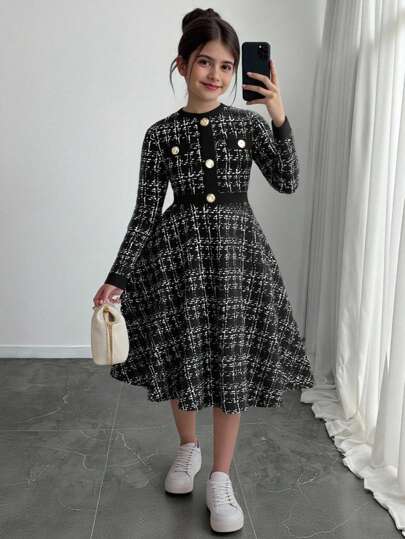 青少年女孩休闲简约舒适纽扣设计圆领长袖连衣裙