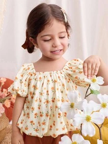 Blossori Blusa con volantes en el bajo con estampado floral amarillo para niñas, estilo vacaciones en el campo - Multicolor - Ver 1