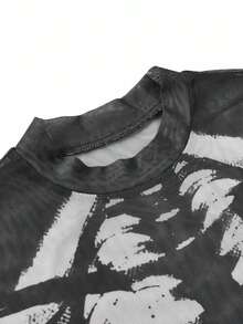 Y2Kool Gumgfx Top transparent à manches longues avec motif de squelette en maille, couleur gris foncé. Convient pour l'été, l'automne, les vacances, les fêtes et les tenues décontractées. Top en maille transparent, Top à manches longues en maille, Top transparent, top transparent. Idée de tenue assortie pour l'hiver