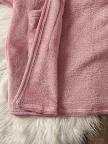 SHEIN 女童卡通刺绣双面羊毛连帽浴袍、女童冬季浴袍、幼儿女童毛绒睡袍 - 粉色 - 查看 4