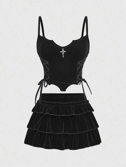 Goth Ensemble 2 pièces top à sangles croisées et mini-jupe style punk pour femmes