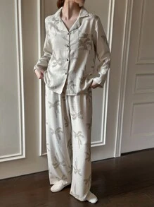 SHEIN 女士翻领度假风热带印花长袖睡衣套装，秋冬舒适优雅细节