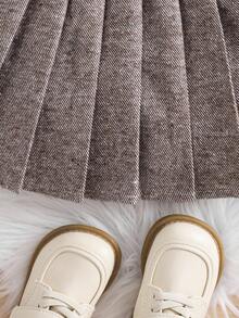 SHEIN Babygirl Urban School 可爱灰色长袖夹克和百褶裙套装 - 灰色 - 查看 4