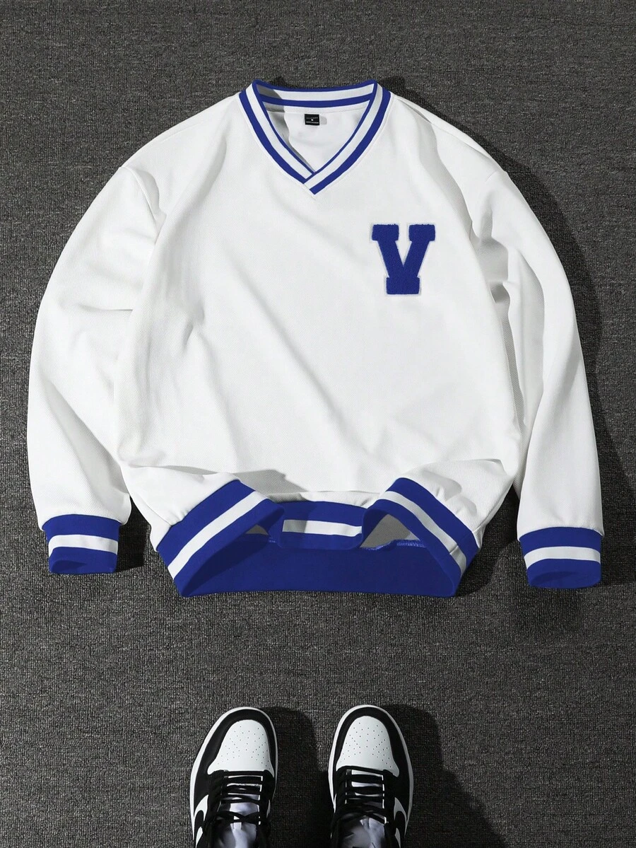 Manfinity Campus Court 男士休闲宽松V领卫衣，Y2K风格针织衫，街头服饰，长袖上衣 - 白色 - 查看 1