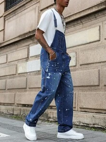Manfinity Homme Men's Casual Streetwear Multi-Pocket Embroidered Distressed Denim Bib Overalls Baggy Overalls Men Regular Washed For Straight Leg