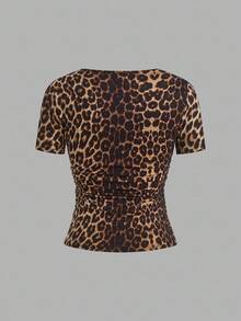 SHEIN EZwear 4 pièces/set T-shirts à manches courtes pour femmes grandes tailles, style minimaliste décontracté en noir, gris acier et imprimé léopard blanc. Convient pour les sorties d'été