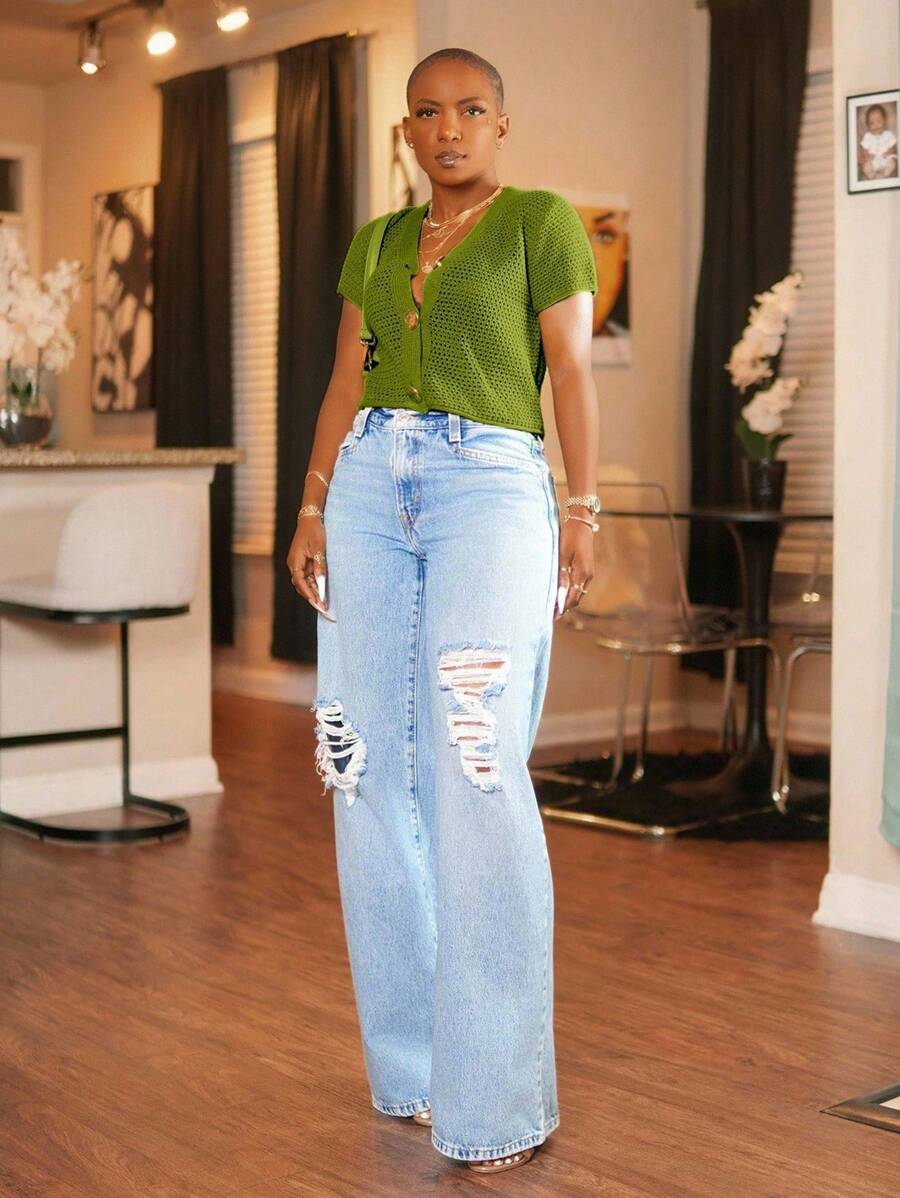 BamGleam 女装简约休闲新款绿色金属大纽扣V领镂空开衫毛衣外穿休闲性感简约短袖毛衣 - 綠色 - 查看 1