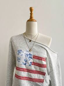 Elamini 灰色斜纹面料卫衣，花卉格子镂空刺绣，美国国旗刺绣，斜肩，宽松版型，罗纹袖口和下摆，休闲复古街头风格，适合秋季日常穿着 - 灰色 - 查看 5