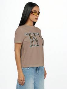 SUMWON WOMEN NY Leopard Print T-Shirt With Light Blue Outline Casual Summer Cotton Everyday Tee Streetwear Fashion Short Sleeve Crew Neck Urban Style