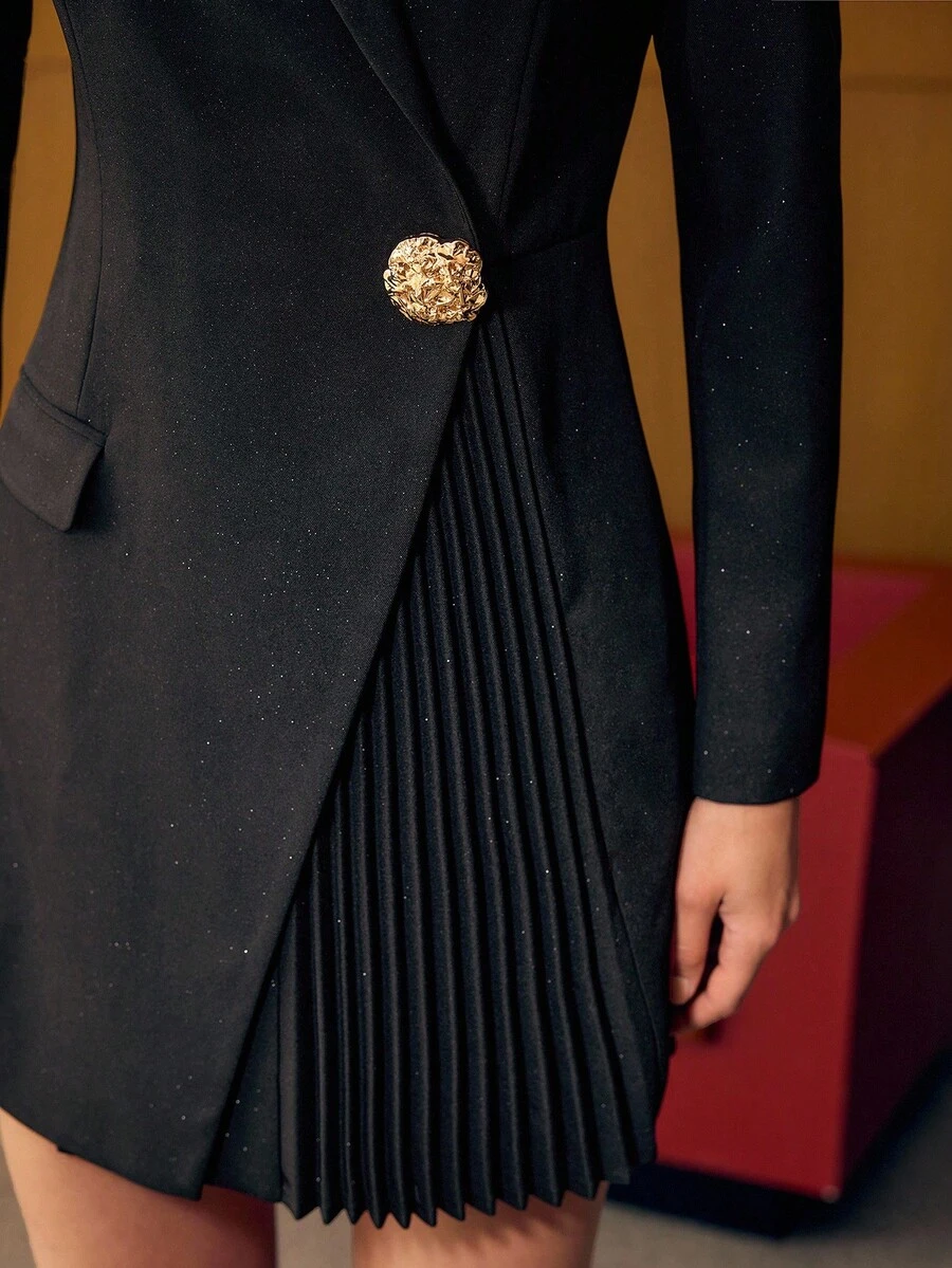 MOTF PREMIUM 秋冬款结构化单纽扣撞色褶饰短裙 - 黑色 - 查看 2