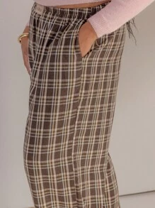 Aralina Curve Fall Winter Western Stolkhom Style Plaid Gingham Straight Leg Pant With Contrast Floral Print Internal Waistband - Multicolor - View 10