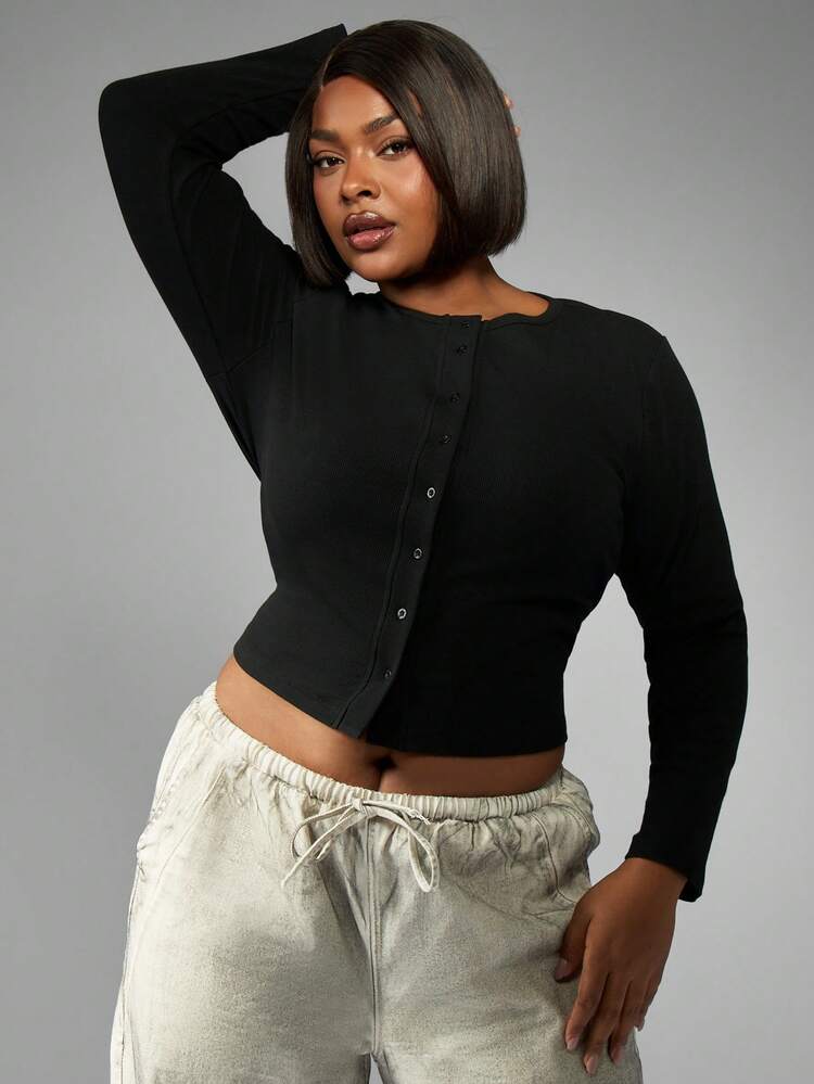 MISSGUIDED Plus Size Black Crop Cardigan Long Sleeve Button Up Ribbed Knit Top Fall Winter Basic Layering Essential Casual Daily Wear
