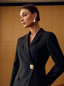 MOTF PREMIUM 秋冬款结构化单纽扣撞色褶饰短裙 - 黑色 - 查看 4