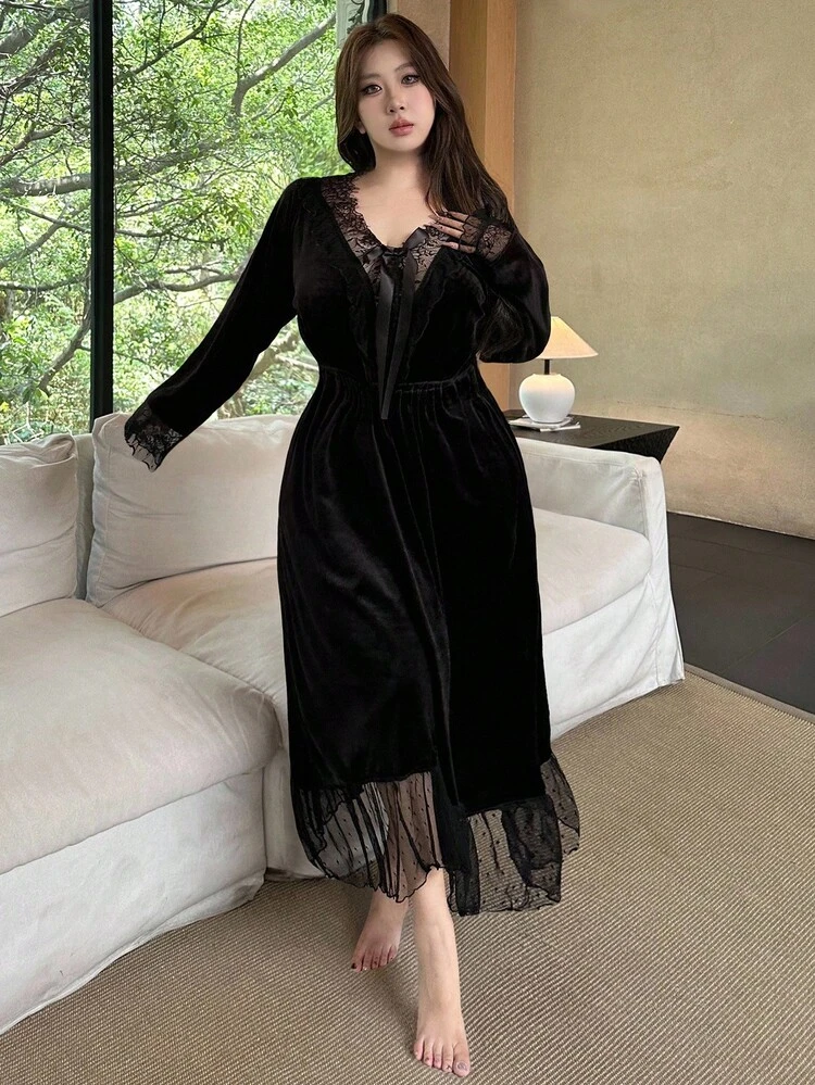 Dazy Plus Plus Size Women's Velvet & Contrast Lace Loose Nightgown, Elegant Black, Spring/Autumn