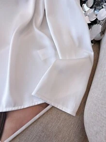 Franclia V领休闲通勤简约女式上衣