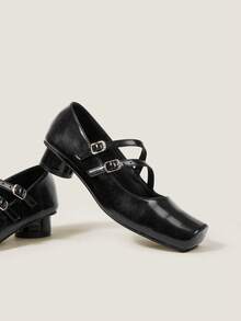 Muvela 女士尖头铆钉装饰黑色方头高跟鞋，圆柱形交叉玛丽珍鞋跟经典复古风格 - 黑色 - 查看 1