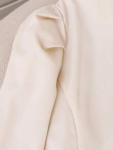 SHEIN 女童时尚杏色不对称设计长袖纽扣假口袋褶皱上衣搭配舒适休闲裤外套套装，秋冬季 - 杏色 - 查看 5