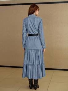 MOTF PREMIUM 翻盖口袋纽扣层叠荷叶边下摆牛仔衬衫裙（无腰带） - 淺灰色 - 查看 2