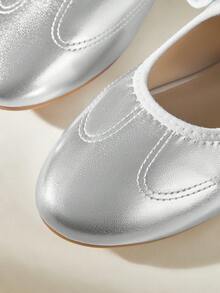 CUCCOO EASI 女士银色金属色系带玛丽珍平底鞋，时尚舒适 - 銀色 - 查看 4