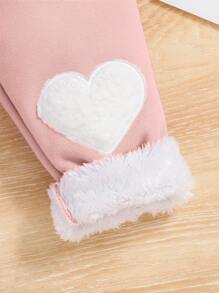 SHEIN 女婴可爱又温暖的毛绒保暖内衬打底裤，带有心形补丁，适合情人节 - 粉色 - 查看 4
