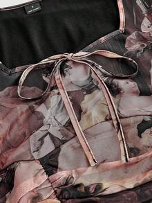 SHEIN MOD 女士复古印花喇叭袖T恤，哥特风上衣，带袖上衣，万圣节服装，冬季，秋季，西部风，老钱风格女装，70年代风格，万圣节女装，女巫风，吸血鬼哥特风，派对上衣，圣诞节 - 彩色 - 查看 5