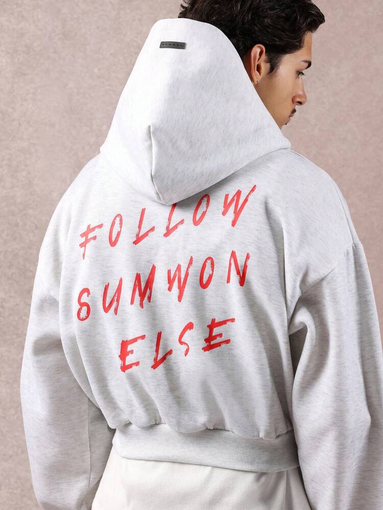 Fleece-Hoodie mit Textdruck auf der Rückseite und Kordelzug