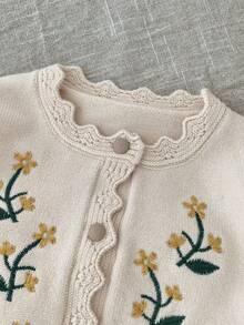 Emery Rose Kids Emery Rose Kids Young Girls 2pcs Set: Embroidered Sweater Cardigan & Contrast Color Skirt, Suitable For Picnic, Home, Casual Daily, Back To School, Warm & Comfortable, Suitable For Autumn/Winter, Long Sleeve Cardigan, Contrast Skirt, Embroidered Sweater Toddler Girl Clothes Set Baby Girl Flower Outfit Set Toddler Girl Floral Outfit 2pcs Set Toddler Girls Girls Knit Set 2pcs Set Toddler Girls Cute Vintage Style Toddler Girl Sweater Set Toddler Girl Spring Outfit Baby Girl Floral Outfit Set 2 Piece Knit Set Todd Fall