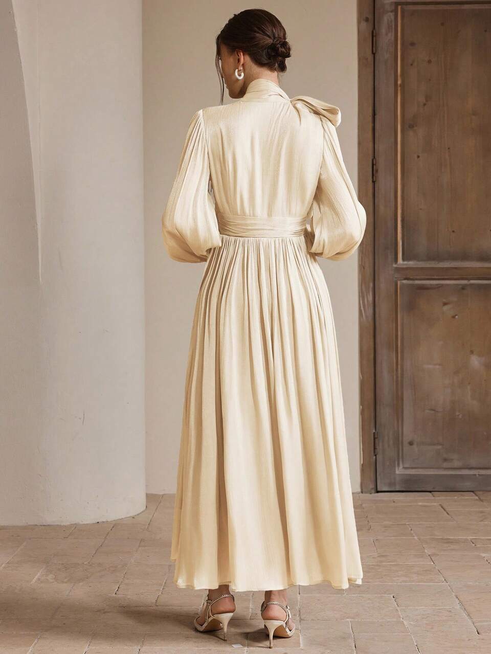 Women's Long Dress With Waist Ruched Shiny Elegant, Versatile Design For Spring And Autumn