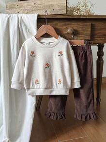 SHEIN Vintaside Kids 女婴花卉刺绣圆领运动衫和裤子休闲装，秋季 - 米色 - 查看 1