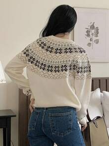 DAZY Suéter de punto jacquard de cuello redondo, estilo suelto y retro, suave para otoño, invierno, Navidad y Año Nuevo - Beis - Ver 4