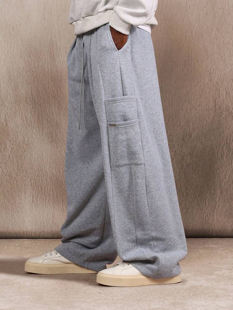 Essential Loose Fit Pleated Sweatpants With Layered Side Pockets