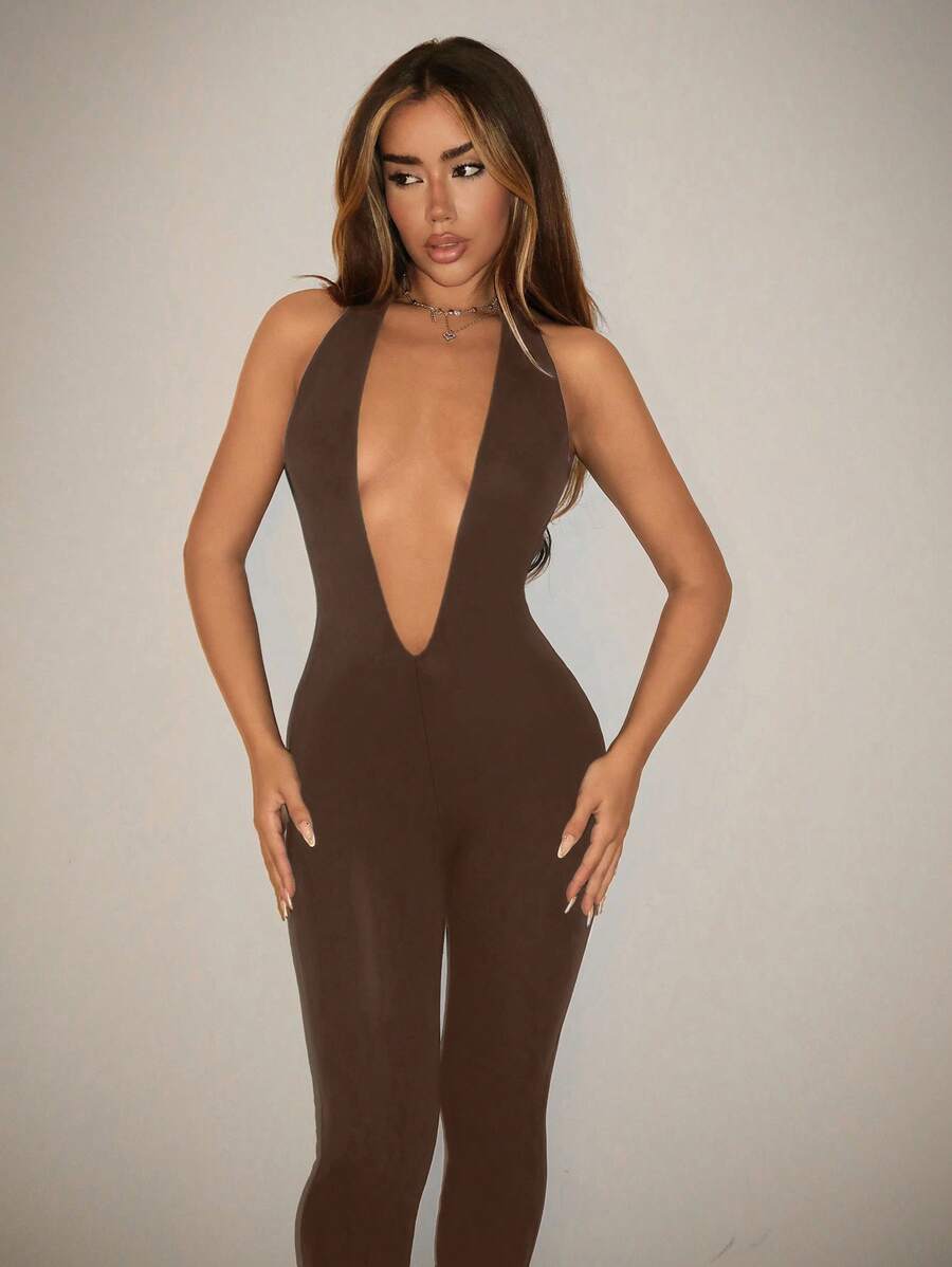 SHEIN ICON 女士 Y2K 性感露背 V 领无袖紧身黑色连体裤，适合外出聚会