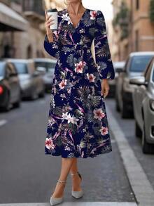 SHEIN Clasi Váy họa tiết hoa xanh, phong cách đồng quê lãng mạn, phù hợp cho mùa thu - Nhiều màu - Xem 5