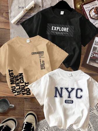 Camiseta de manga corta con cuello redondo y gráfico de letra minimalista casual para niño, adecuada para el verano