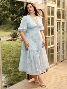 Anewsta Summer New Design V-Neck Hollow Out Embroidery Solid Color Puff Sleeve Plus Size Dress - Baby Blue - View 4