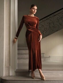 ZEYLAH Women's Solid Color Long Sleeve Twist Velvet Top And Midi Skirt Elegant 2-Piece Set, Autumn/Winter - Brown - View 6