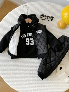 SHEIN 3 Stück/Set Baby Jungen Winter Outfit - Thermisch gefütterter Kapuzenpullover, Sweathose und gepolsterte Weste. Bequemes, vielseitiges, modisches Grundset geeignet für Innen, Außen, Alltag, Sport, Spiel, Party, Festival, Halloween, Weihnachten, Herbst Neujahr