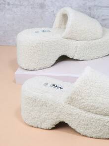 Zapatillas minimalista con banda única peludo - Beis - Ver 3