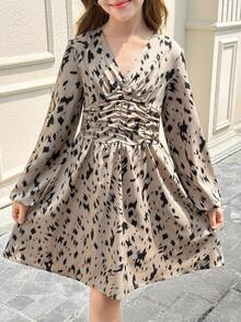 SHEIN 1 件套青少年女童法式冬季连衣裙，休闲优雅全印花荷叶边灯笼袖系带豹纹长裙，适合感恩节、圣诞节、所有季节、春季穿着的长袖连衣裙 - 杏色 - 查看 3