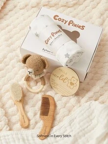 Cozy Pixies Set de 5 artículos esenciales para bebé, adecuado para todas las estaciones - 1 manta de envolver con estampado de estrella, peine, cepillo, mordedor, tarjetas para recién nacidos, set de regalo para recién nacidos - Multicolor - Ver 2