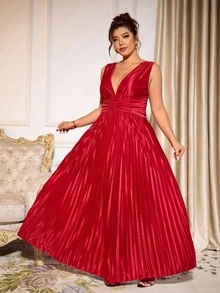Allurite Plus Size Women Elegant V-Neck Pleated Cocktail Party Dress - Burgundy - View 4