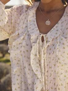 Aralina 荷叶边 V 领长袖前系带衬衫 - 彩色 - 查看 4