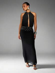 MISSGUIDED 黑色露背吊带晚礼服，腰部饰有铆钉，优雅及地，适合派对、舞会、婚礼等场合。 - 黑色 - 查看 4