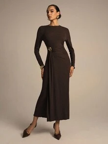 NOVVYNE 针织长袖褶皱不对称金属扣装饰优雅法式连衣裙 - 咖啡 - 查看 6